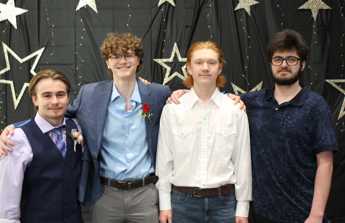 Trojan Seniors Give Advice